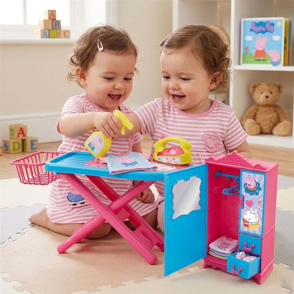 Hasbro Peppa Pig Iron Playset - Kids Laundry & Ironing Board Toy with Lights & Sound - Interactive Dollhouse Appliances for Girls Age 3+ - Includes Iron, Basket, Stand & Hanger (8 Pcs)