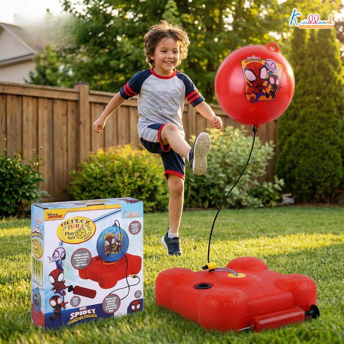 Spiderman Reflex Soccer Ball Solo Training Kit for Kids | Indoor & Outdoor Football Trainer with Recoil Action | Marvel Superhero Sports Toy for Boys 3+ Years | Portable Skill Building Set
