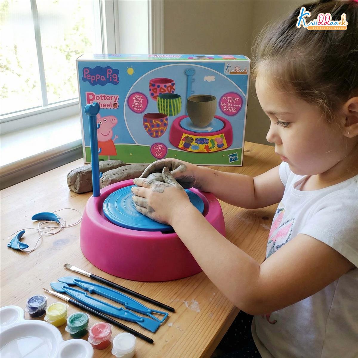 Hasbro Peppa Pig Theme Pottery Wheel Kit - DIY Clay Art & Craft Set for Kids 8+ with 800g Clay, 6 Acrylic Paints & Sculpting Tools - Educational & Creative Birthday Gift for Girls & Boys