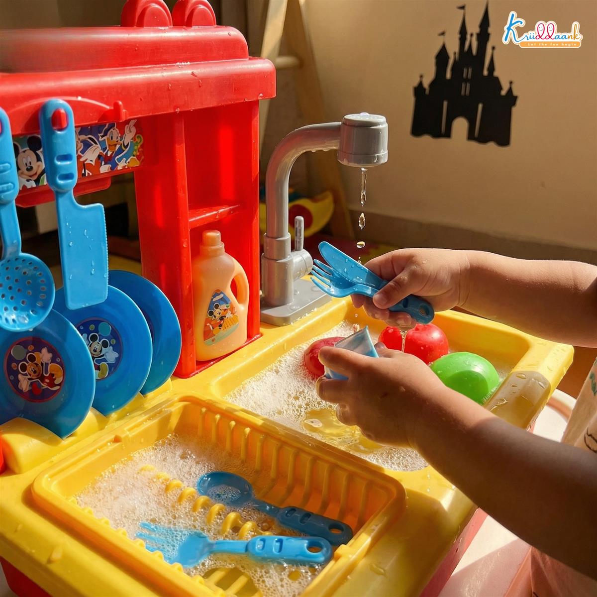 Kriiddaank Mickey Toy Kitchen Sink - 22 Pc Pretend Play Kitchen Set with Electric Running Water Faucet, Automatic Water Recycling System & Dishes - Disney Mickey Theme Role Play Toy for Kids 3+