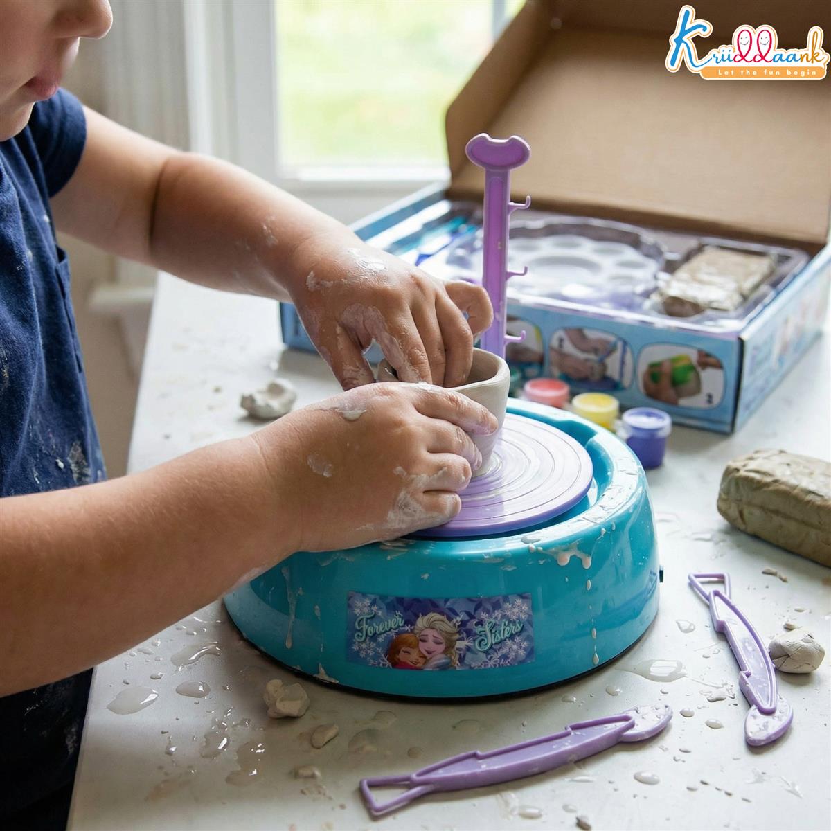 Frozen Theme Pottery Wheel Kit for Kids - Elsa & Anna Clay Art & Craft Set with 800g Clay, 6 Acrylic Paints & Sculpting Tools - Educational DIY Pottery Making Toy for Girls Age 8+ (Turkish Blue)