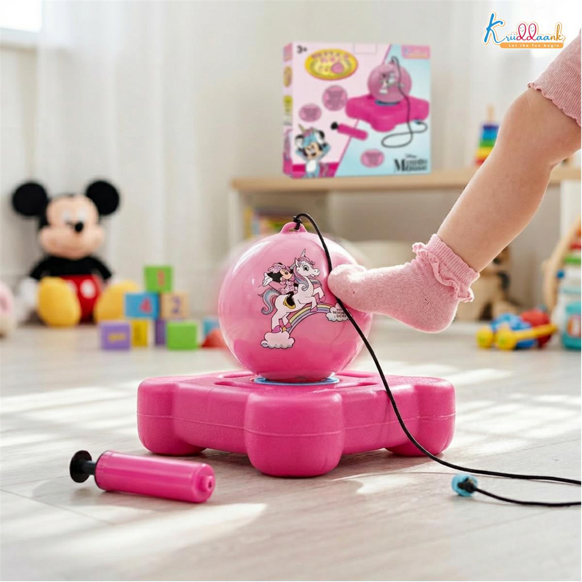 Disney Minnie Mouse Reflex Soccer Ball Solo Training Kit - Indoor & Outdoor Soccer Trainer with Rebound Action - Portable Sports Play Set for Kids & Toddlers Age 3+ - Pink