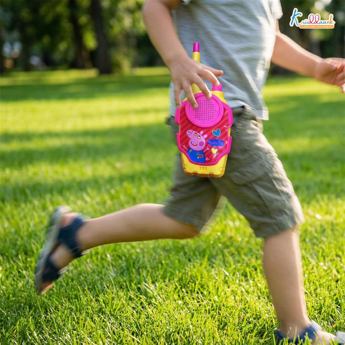 Peppa Pig Walkie Talkie Set for Kids - 75m Long Range 2-Way Radio Toy - Pink, Non-Toxic & Child Safe - Ideal for Camping, Hiking & Roleplay - Gift for Boys & Girls Ages 3+