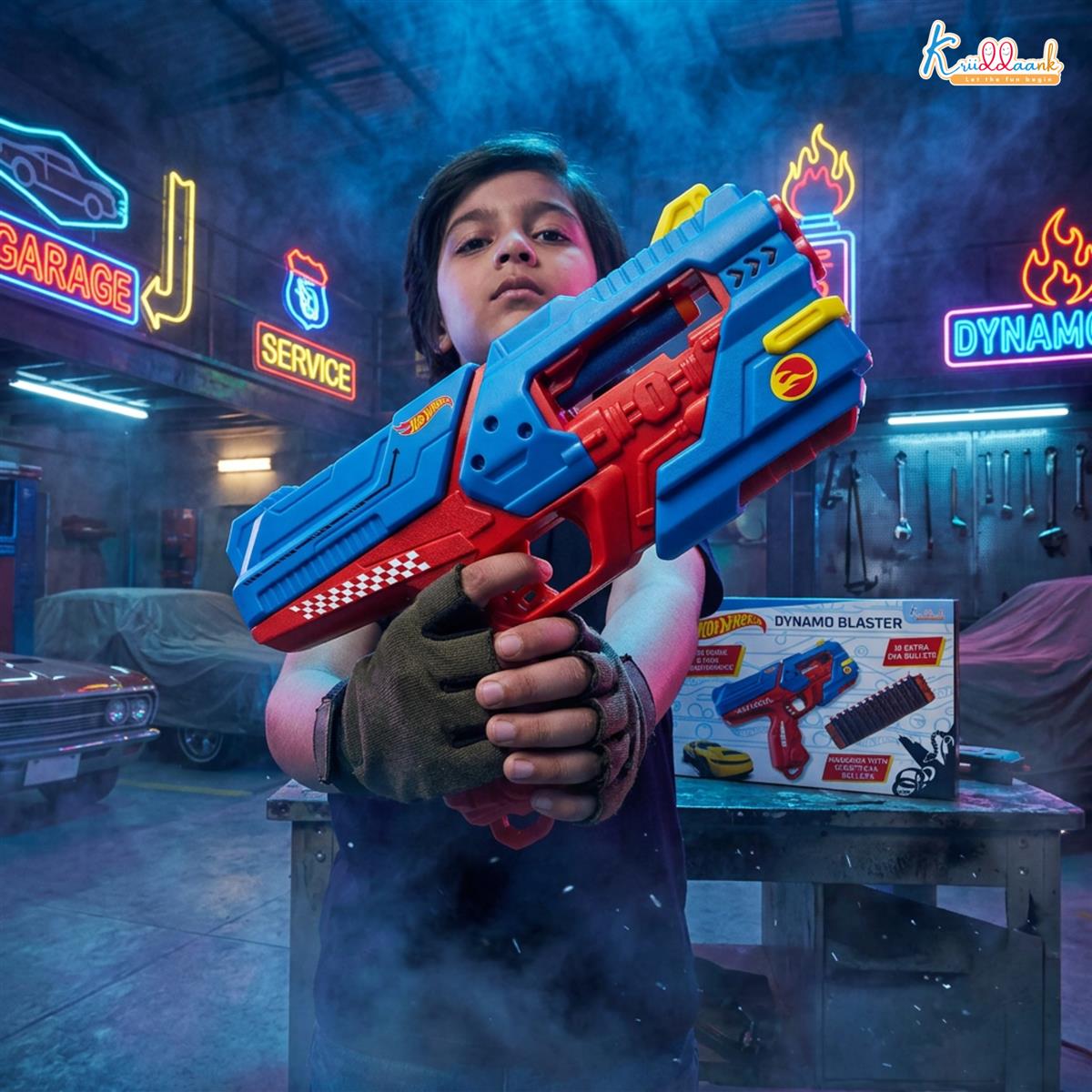 Hot Wheels Dynamo Blaster Toy Gun with 22 Soft Foam Bullets & 12-Dart Cartridge, Long Range Action-Packed Blaster for Kids, Safe & Interactive Play, Blue, Ages 4+