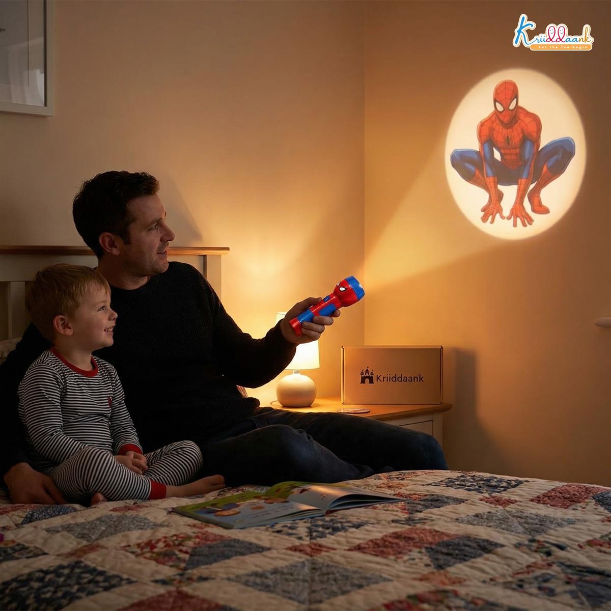 Spiderman Handheld Projector Torch & Drawing Set for Kids, Battery Operated Marvel Heroes Flashlight with 3 Slides, 24 Patterns, Stencils & Markers, Educational Creative Tracing Toy for Boys 3+
