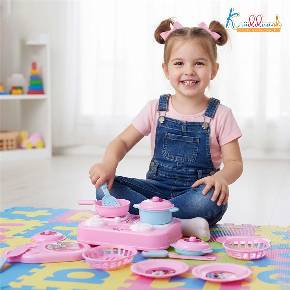Kriiddaank Minnie Mouse Theme Little Chef's Kitchen Set for Girls - 16 Pcs Pretend Play Cooking Toy with Lights & Sound Effects, Portable Interactive Kitchen Playset for Kids Age 3+ Years (Pink)