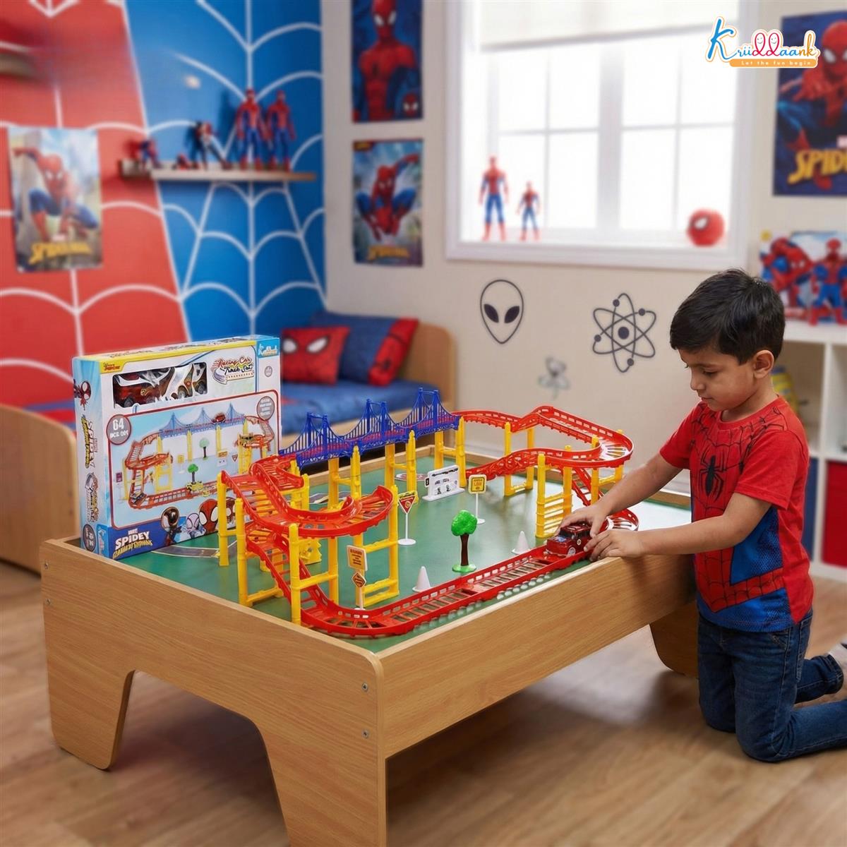 Spiderman Marvel Collectible Race Track Set for Kids - 86 Pieces DIY Racing Track with 2 Diecast Metal Toy Cars, Battery Operated Action Playset, Superhero Gifts for Boys Age 3+