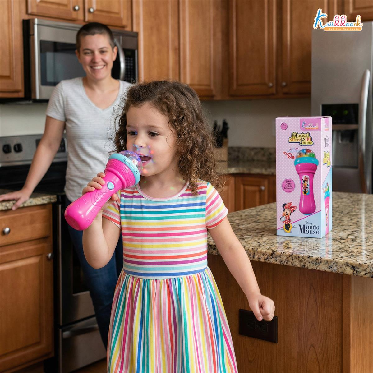 Minnie Mouse Musical Karaoke Microphone Toy for Kids - Fun Singing Instrument with Rotating Disco Projection Lights & Music, Pink Pretend Play Educational Toy for Girls Age 3+ Years